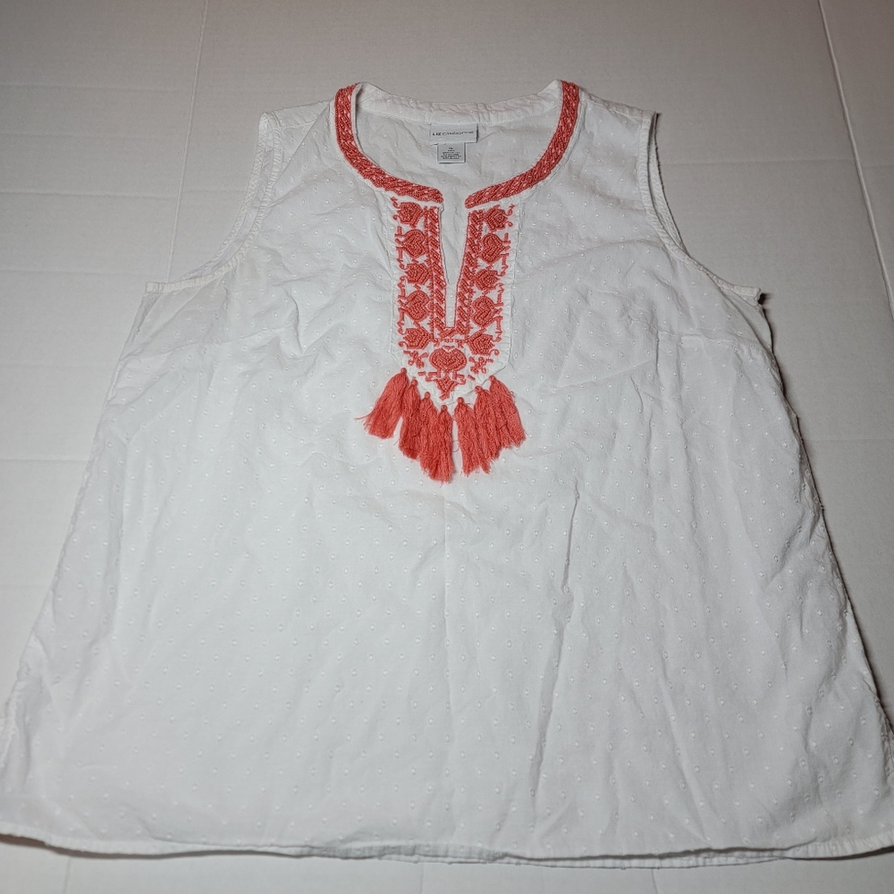 💚Liz Claiborne Sleeveless Boho Top Size XL White With Peach Beaded Embroidery
